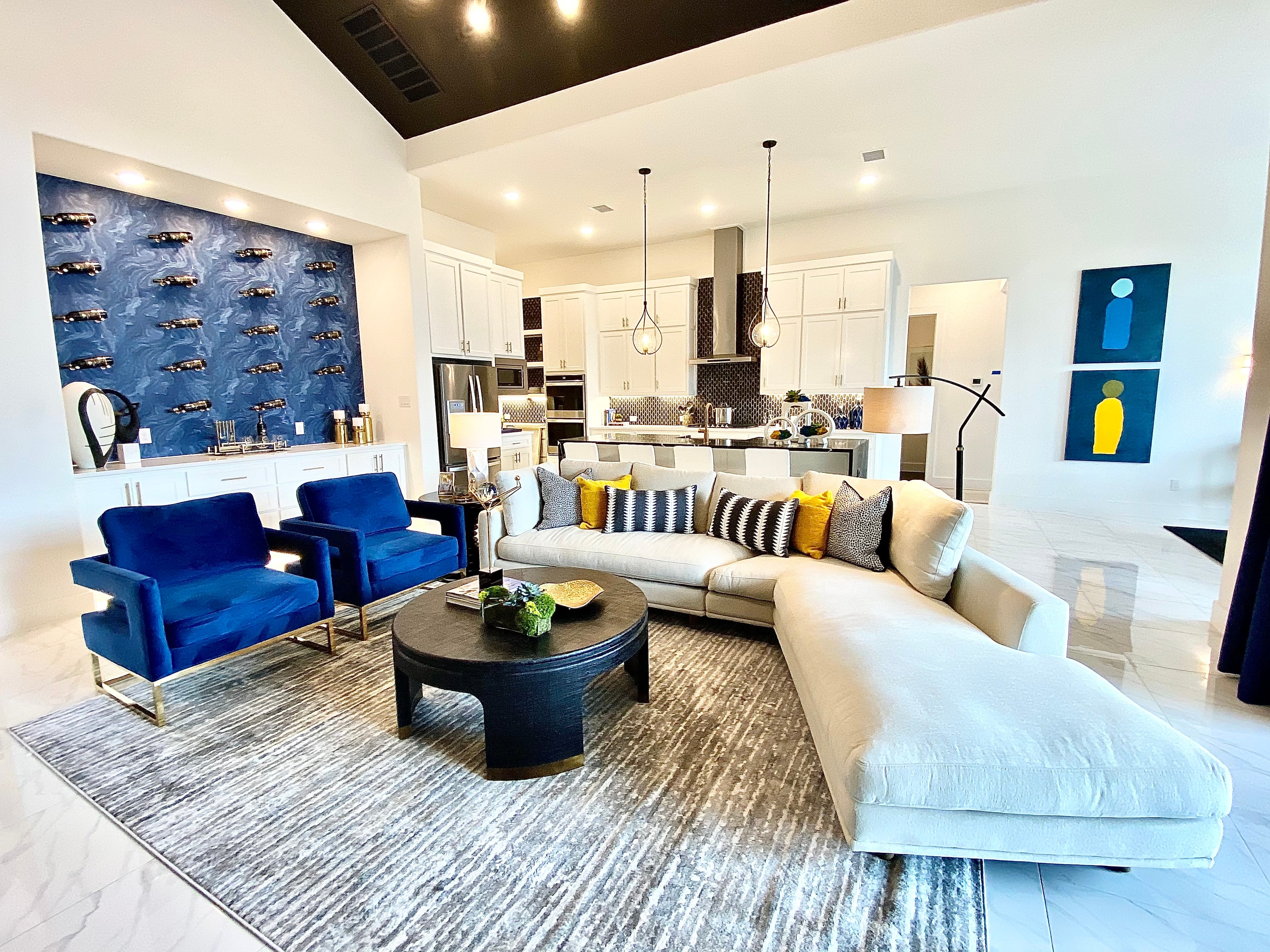 Water's Edge Residence — detail 4